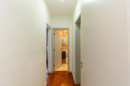 Apartamento para alugar com 130m², 3 quartos e 4 vagas Apartamento para alugar com 130m², 3 quartos e 4 vagasSuíte