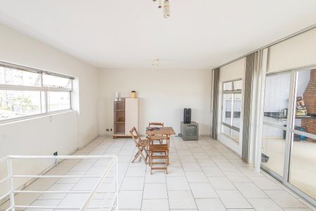 Apartamento à venda com 210m², 3 quartos e 2 vagas Apartamento à venda com 210m², 3 quartos e 2 vagasSala cobertura