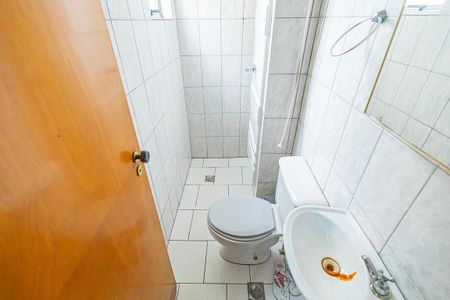 Apartamento à venda com 210m², 3 quartos e 2 vagas Apartamento à venda com 210m², 3 quartos e 2 vagasBanheiro de serviço
