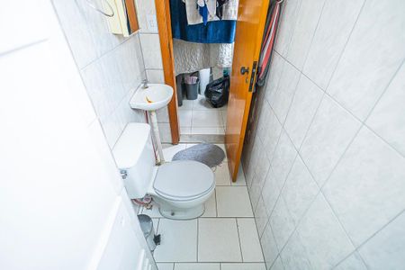 Apartamento à venda com 210m², 3 quartos e 2 vagas Apartamento à venda com 210m², 3 quartos e 2 vagasBanheiro de serviço