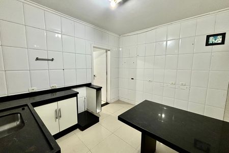 Cozinha  de casa para alugar com 1 quarto, 50m² em Jardim Lourdes, Ferraz de Vasconcelos