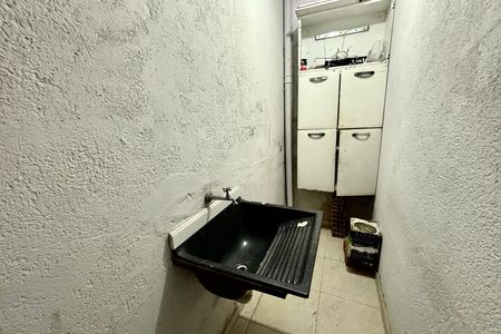 Casa para alugar com 50m², 1 quarto e sem vaga Casa para alugar com 50m², 1 quarto e sem vagaÁrea de serviço