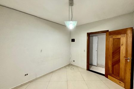 Sala  de casa para alugar com 1 quarto, 50m² em Jardim Lourdes, Ferraz de Vasconcelos