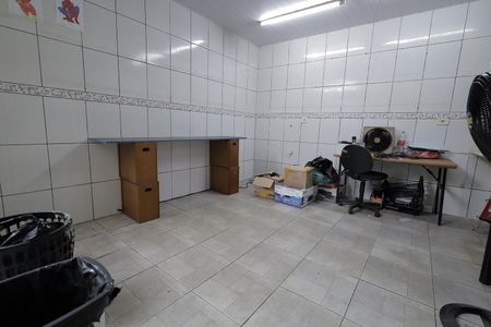 Área de Serviço de casa à venda com 3 quartos, 168m² em Utinga, Santo André
