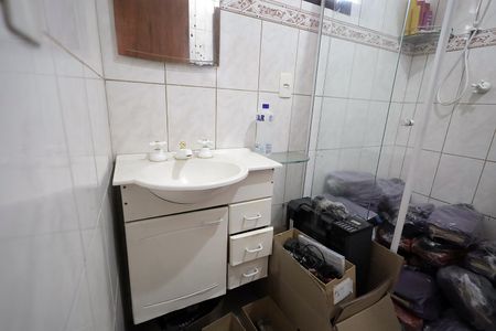 Banheiro Suíte de casa à venda com 3 quartos, 168m² em Utinga, Santo André
