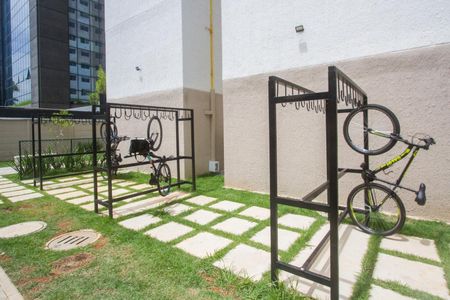 Apartamento para alugar com 33m², 2 quartos e sem vaga