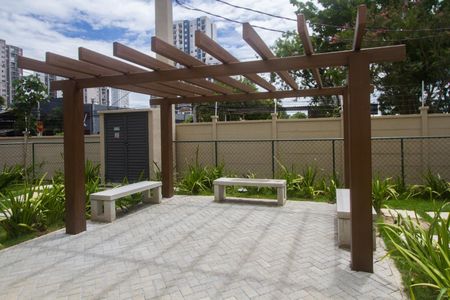 Apartamento para alugar com 33m², 2 quartos e sem vaga