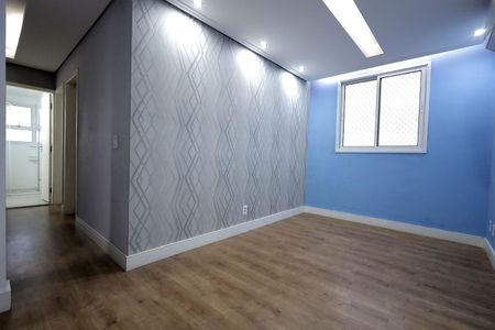 Sala de apartamento à venda com 2 quartos, 50m² em Parque Erasmo Assunção, Santo André