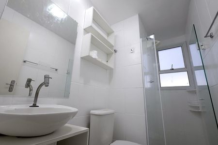 Apartamento à venda com 50m², 2 quartos e 1 vaga Apartamento à venda com 50m², 2 quartos e 1 vagaBanheiro