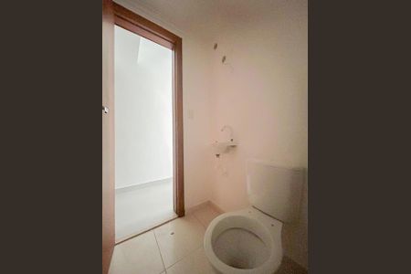 Casa de condomínio para alugar com 96m², 3 quartos e 1 vaga Casa de condomínio para alugar com 96m², 3 quartos e 1 vagaLavabo