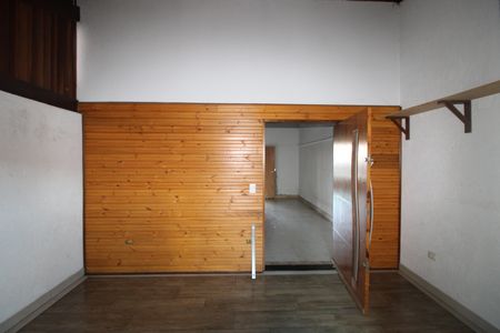 Casa para alugar com 225m², 4 quartos e 1 vagaÁrea de Serviço - Quarto 