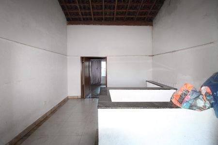 Casa para alugar com 225m², 4 quartos e 1 vagaÁrea de Serviço