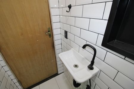 Casa para alugar com 225m², 4 quartos e 1 vagaBanheiro
