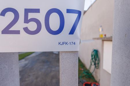 Casa para alugar com 250m², 6 quartos e 5 vagas Casa para alugar com 250m², 6 quartos e 5 vagasPlaca QA KJFK-174