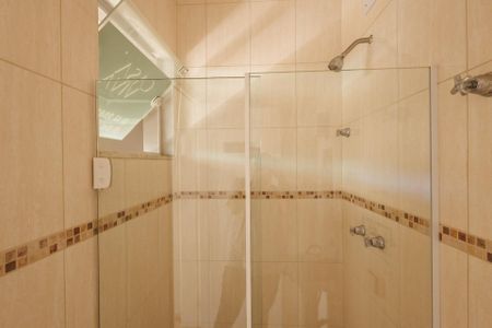 Casa para alugar com 250m², 6 quartos e 5 vagas Casa para alugar com 250m², 6 quartos e 5 vagasBanheiro externo