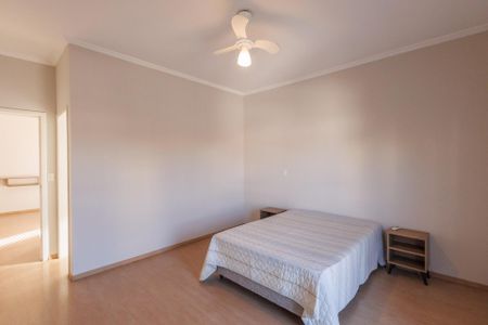 Casa para alugar com 250m², 6 quartos e 5 vagas Casa para alugar com 250m², 6 quartos e 5 vagasSuíte 1