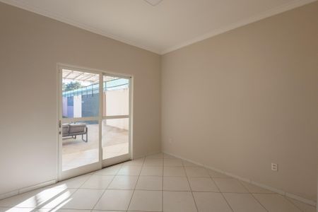 Casa para alugar com 250m², 6 quartos e 5 vagas Casa para alugar com 250m², 6 quartos e 5 vagasEscritório