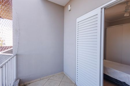 Casa para alugar com 250m², 6 quartos e 5 vagas Casa para alugar com 250m², 6 quartos e 5 vagasVaranda Quarto 1