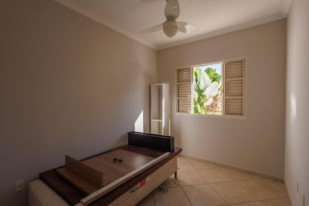Casa para alugar com 250m², 6 quartos e 5 vagas Casa para alugar com 250m², 6 quartos e 5 vagasQuarto 3
