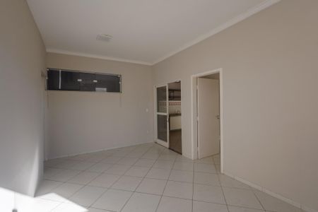 Sala de casa para alugar com 6 quartos, 250m² em Vila Jaboticabeira, Taubaté