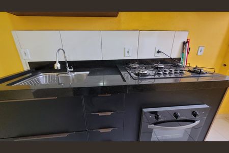 Apartamento para alugar com 46m², 2 quartos e 1 vagaCozinha e Área de Serviço