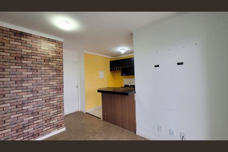 Sala de apartamento para alugar com 2 quartos, 46m² em Vila Monte Belo, Itaquaquecetuba