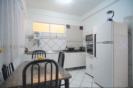 Cozinha de apartamento à venda com 3 quartos, 150m² em Centro, São Leopoldo