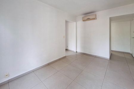 Sala de apartamento para alugar com 1 quarto, 39m² em Icaraí, Niterói