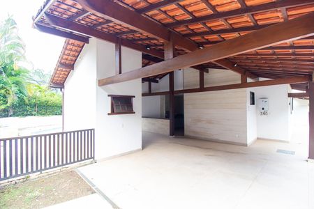 Casa de condomínio para alugar com 380m², 4 quartos e 5 vagasÁrea externa