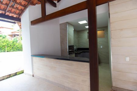 Casa de condomínio para alugar com 380m², 4 quartos e 5 vagasÁrea externa