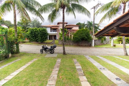 Casa de condomínio para alugar com 380m², 4 quartos e 5 vagasVista da Suíte 1
