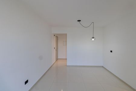 Apartamento à venda com 73m², 3 quartos e 1 vaga Apartamento à venda com 73m², 3 quartos e 1 vagaSala