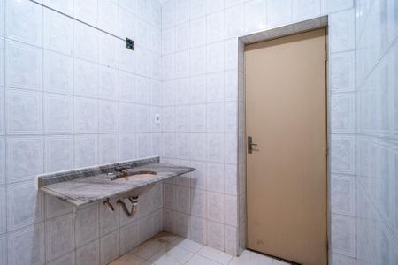Casa para alugar com 195m², 2 quartos e sem vaga Casa para alugar com 195m², 2 quartos e sem vagaBanheiro da Suíte 2