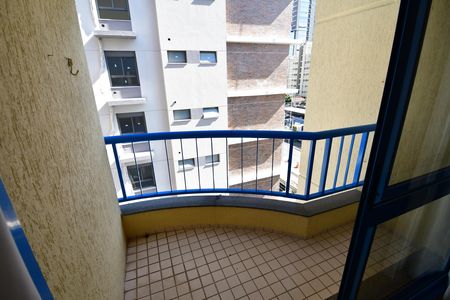 Sala - Sacada de apartamento para alugar com 2 quartos, 77m² em Cambuí, Campinas