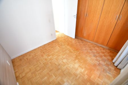 Apartamento para alugar com 77m², 2 quartos e 2 vagasQuarto 2