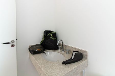 Apartamento à venda com 128m², 3 quartos e 3 vagas Apartamento à venda com 128m², 3 quartos e 3 vagasBanheiro da Suíte 1