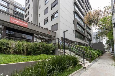 Apartamento à venda com 128m², 3 quartos e 3 vagas Apartamento à venda com 128m², 3 quartos e 3 vagasFachada