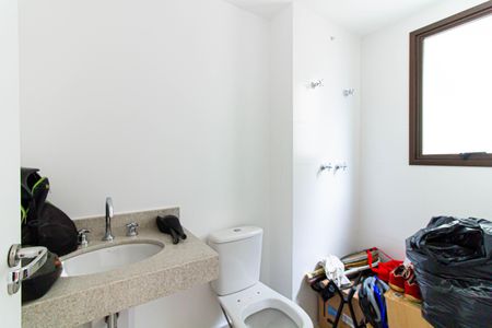 Apartamento à venda com 128m², 3 quartos e 3 vagas Apartamento à venda com 128m², 3 quartos e 3 vagasBanheiro da Suíte 1
