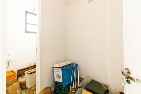 Apartamento à venda com 128m², 3 quartos e 3 vagas Apartamento à venda com 128m², 3 quartos e 3 vagasÁrea de Serviço