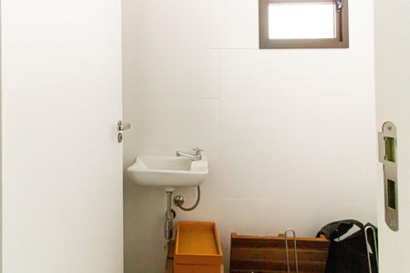 Apartamento à venda com 128m², 3 quartos e 3 vagas Apartamento à venda com 128m², 3 quartos e 3 vagasÁrea de Serviço