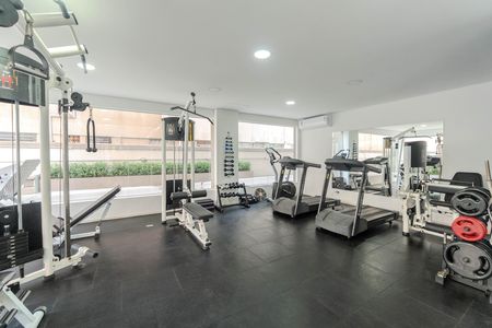 Apartamento à venda com 67m², 2 quartos e 1 vaga Apartamento à venda com 67m², 2 quartos e 1 vagaÁrea comum - Academia