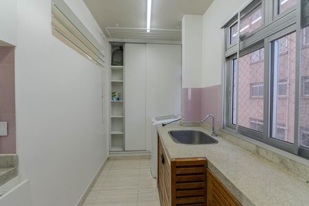 Apartamento à venda com 67m², 2 quartos e 1 vaga Apartamento à venda com 67m², 2 quartos e 1 vagaÁrea de Serviço