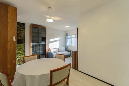 Sala de apartamento para alugar com 2 quartos, 67m² em Bela Vista, São Paulo