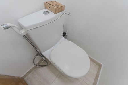 Apartamento à venda com 67m², 2 quartos e 1 vaga Apartamento à venda com 67m², 2 quartos e 1 vagaBanheiro de serviço