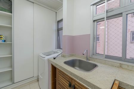 Apartamento à venda com 67m², 2 quartos e 1 vaga Apartamento à venda com 67m², 2 quartos e 1 vagaÁrea de Serviço