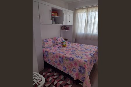 Quarto de apartamento para alugar com 2 quartos, 47m² em Lajeado, Cotia