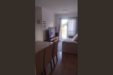 Sala de apartamento para alugar com 2 quartos, 47m² em Lajeado, Cotia