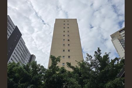 Apartamento à venda com 27m², 1 quarto e sem vaga Apartamento à venda com 27m², 1 quarto e sem vagaÁrea Comum