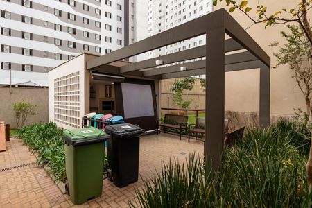 Apartamento à venda com 27m², 1 quarto e sem vaga Apartamento à venda com 27m², 1 quarto e sem vagaÁrea Comum