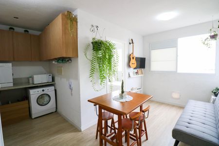 Sala / Cozinha de apartamento à venda com 2 quartos, 35m² em Jardim Promissao, São Paulo